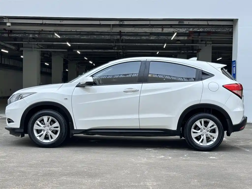 Honda Vezel 2017 — фото 7