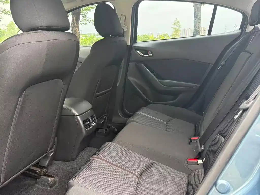 Mazda 3 Angkesela 2018