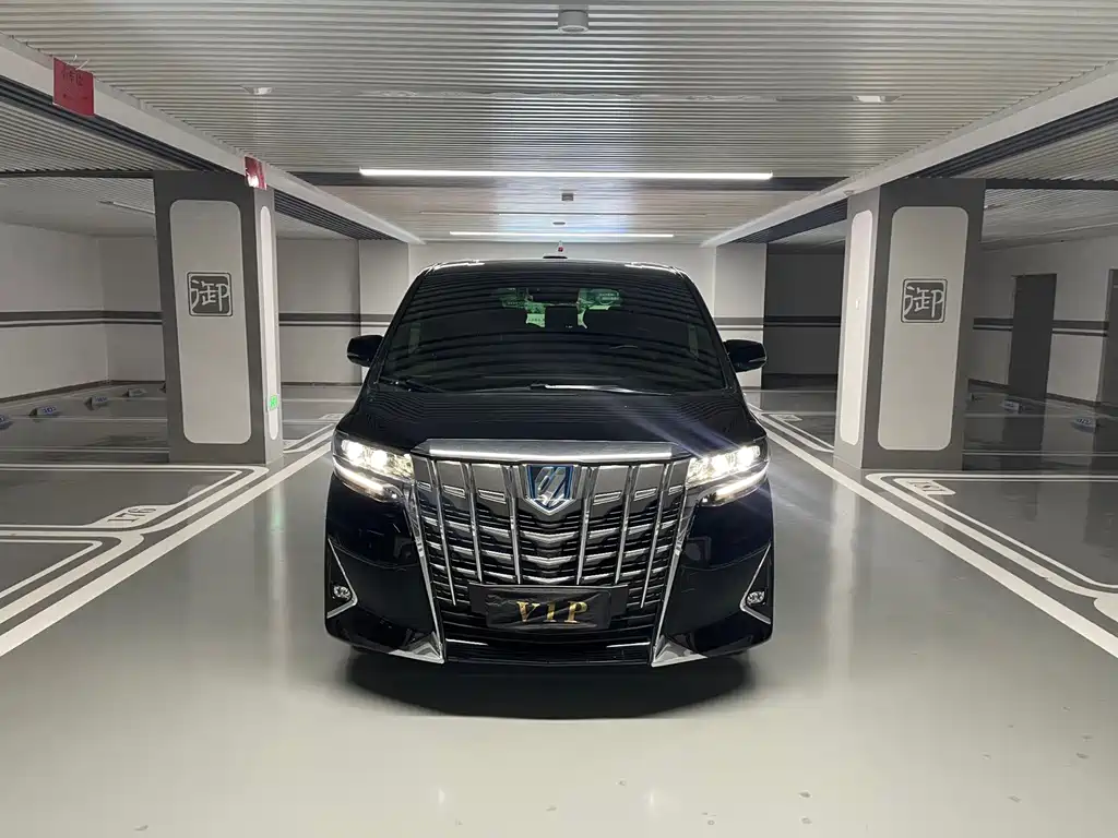 Toyota Alphard 2020 — фото 2