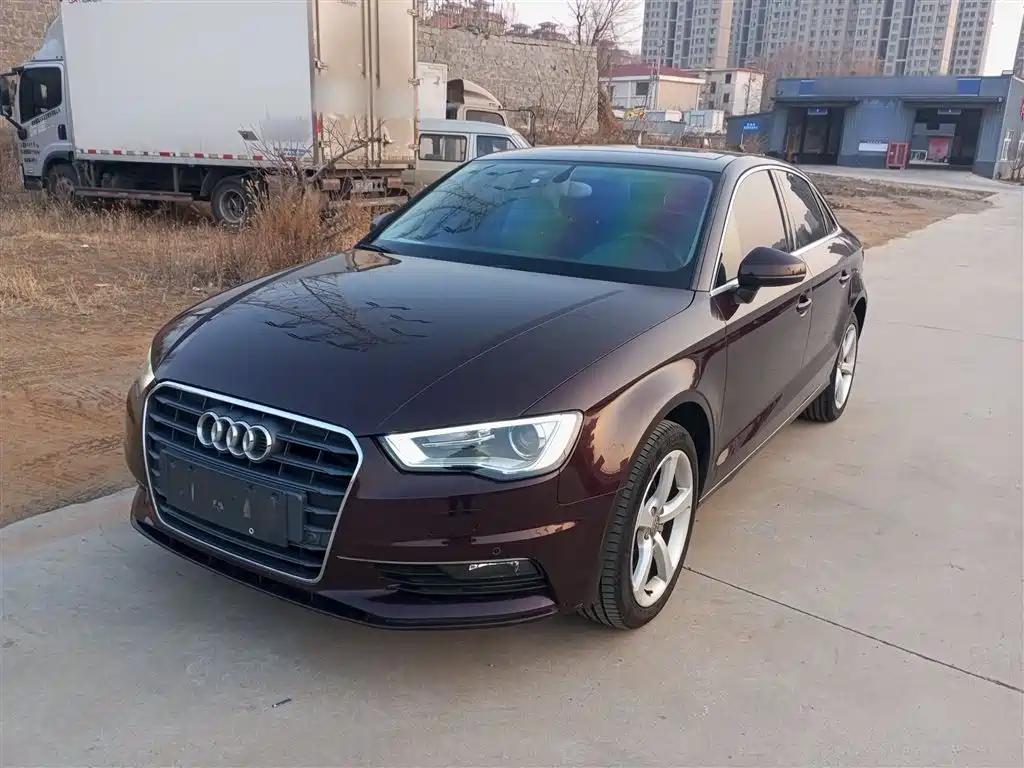 Audi A3 2015 — фото 2