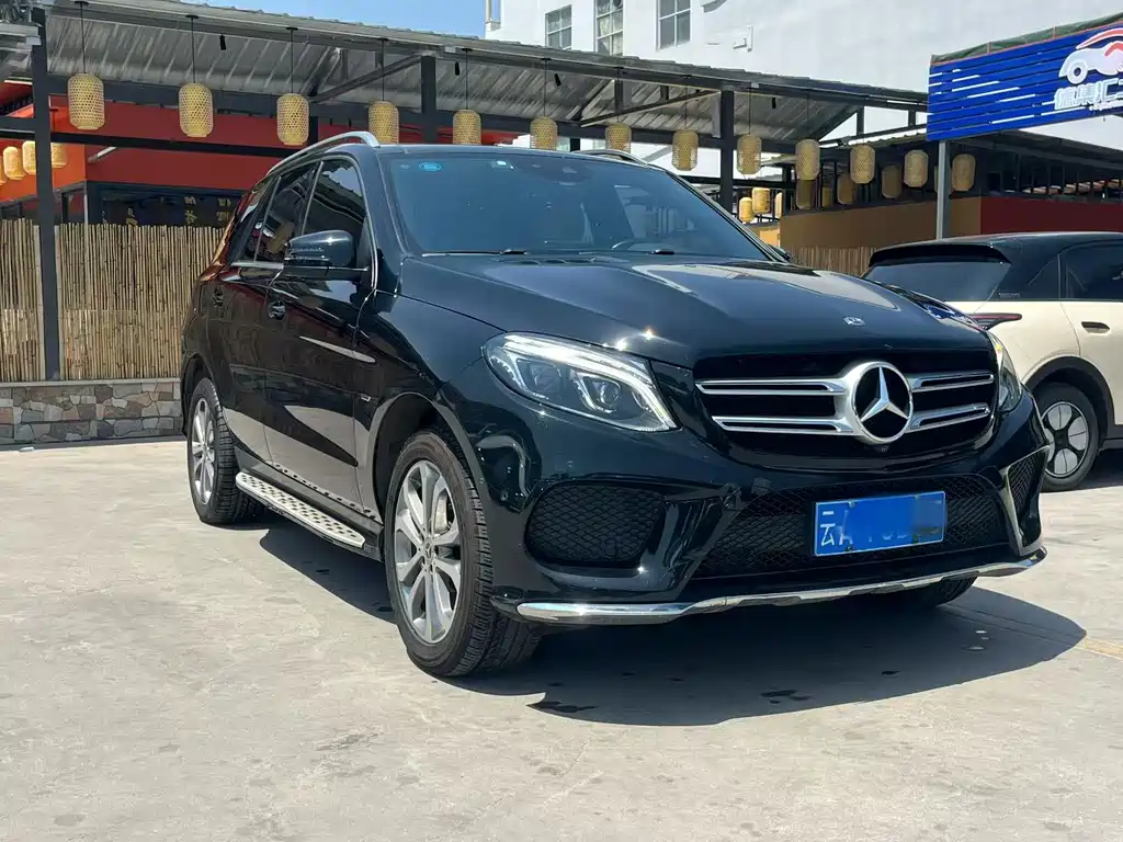 Mercedes-Benz GLE 2019 — фото 1