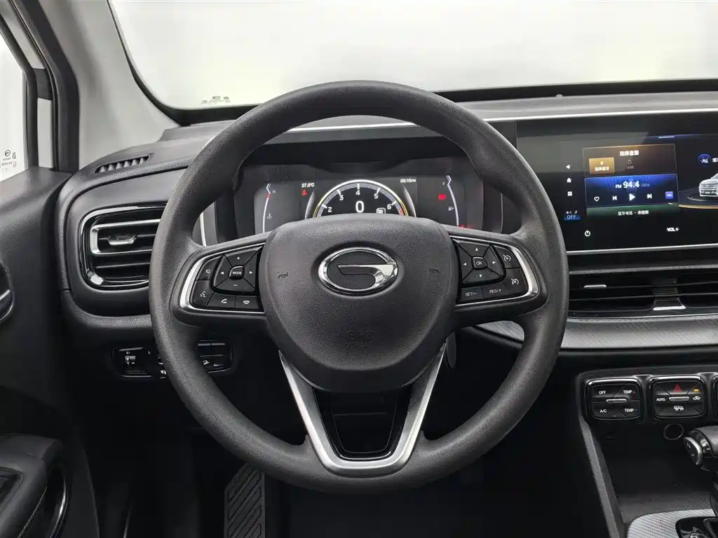 GAC Motor Trumpchi GS3 2022 — фото 11