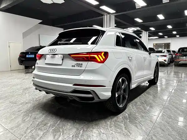 Audi Q3 2023