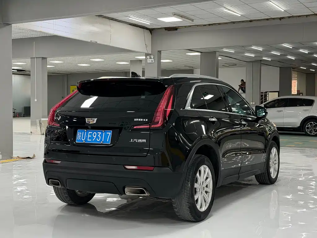Cadillac XT4 2020 — фото 9