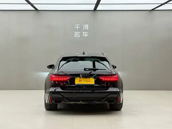 Audi RS 6 2024