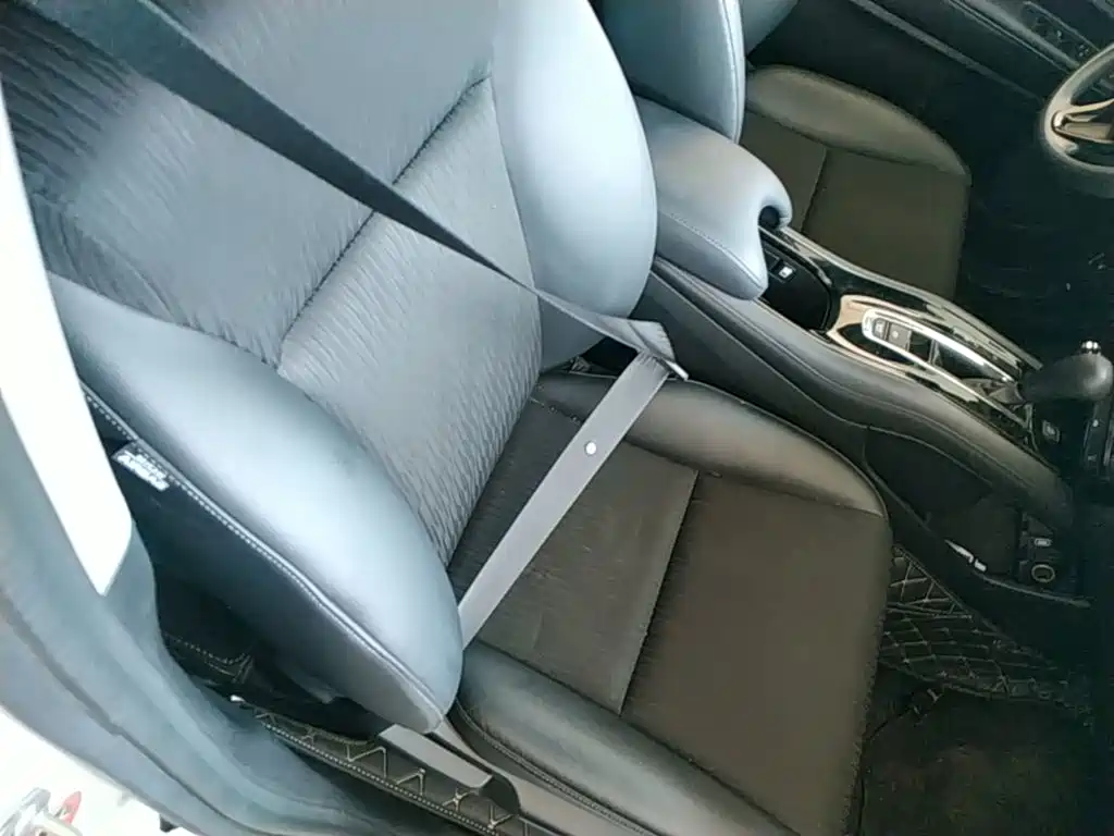 Honda Vezel 2022 — фото 25