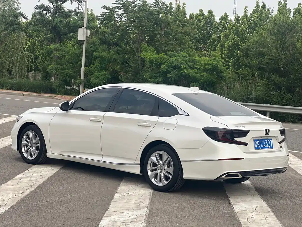 Honda Accord 2021 — фото 24