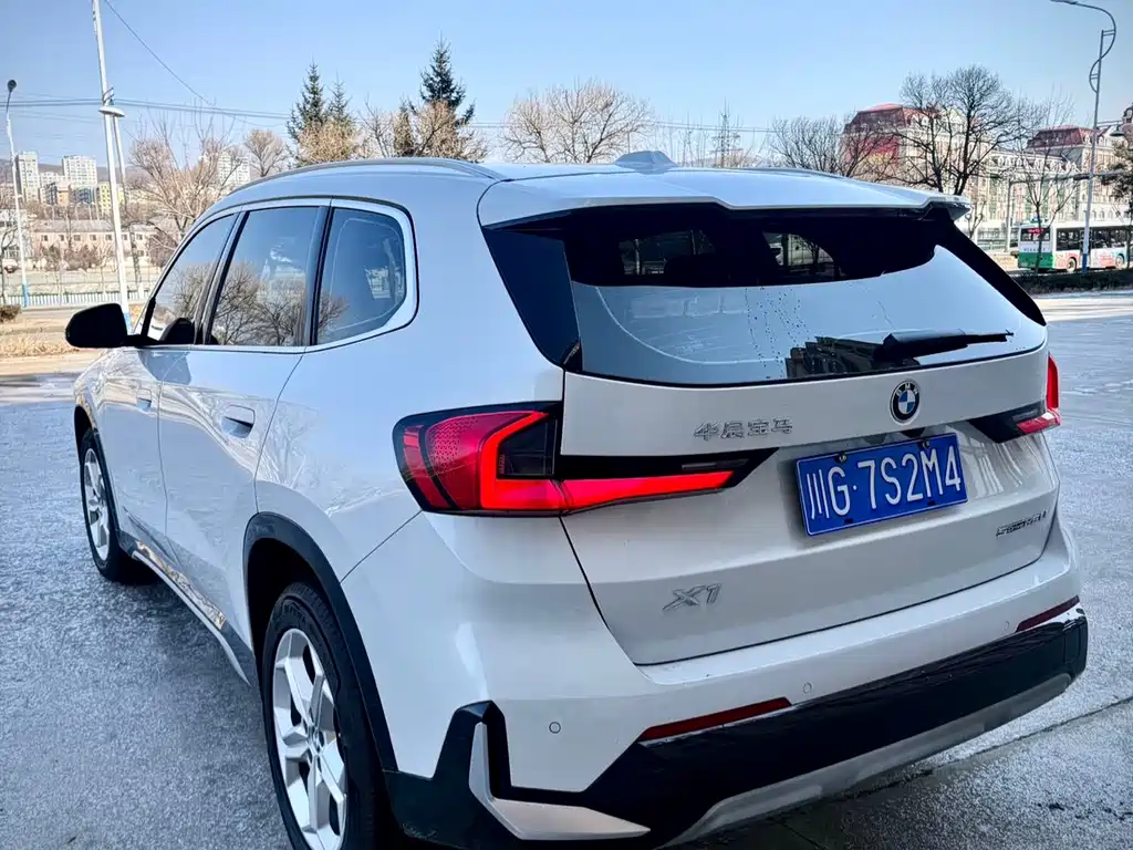 BMW X1 2023 — фото 4