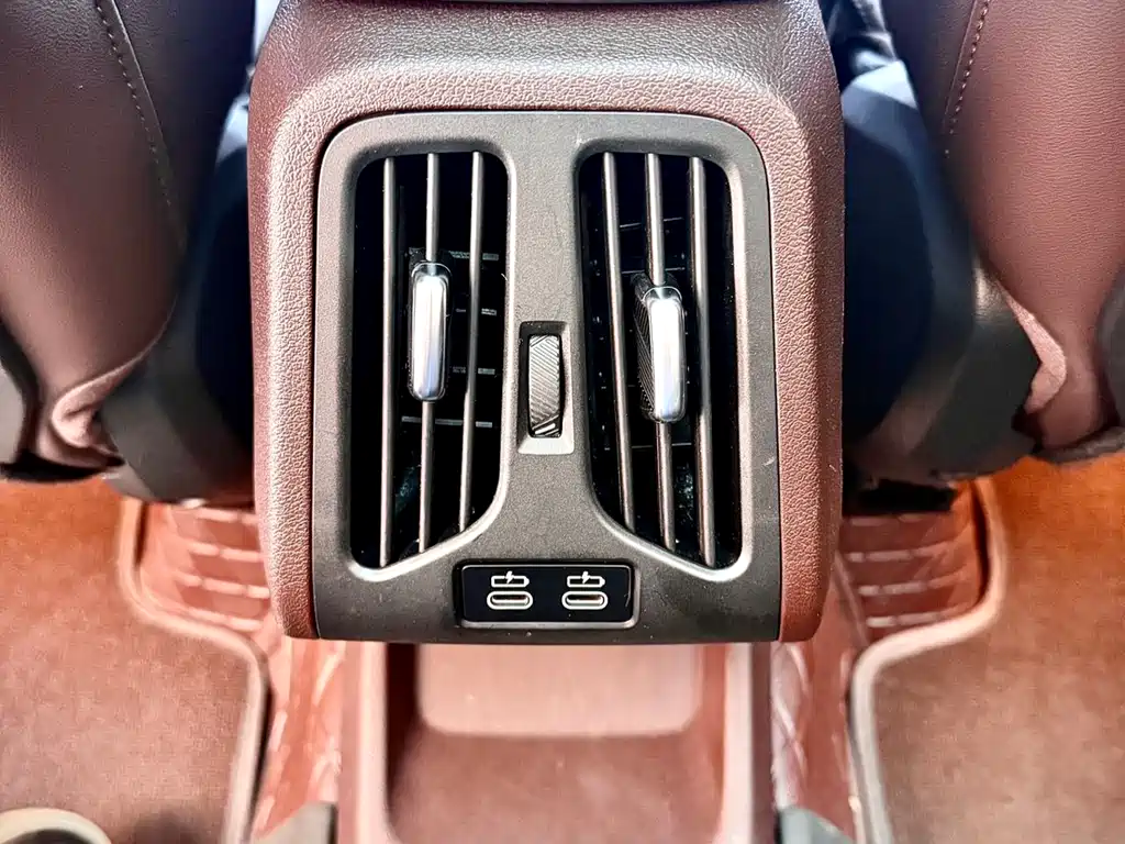 BMW X1 2023 — фото 18