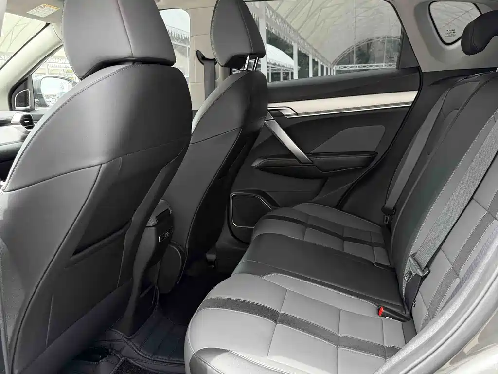 Geely Binyue 2024