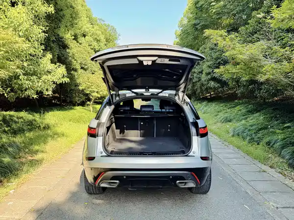 Land Rover Range Rover Velar 2021