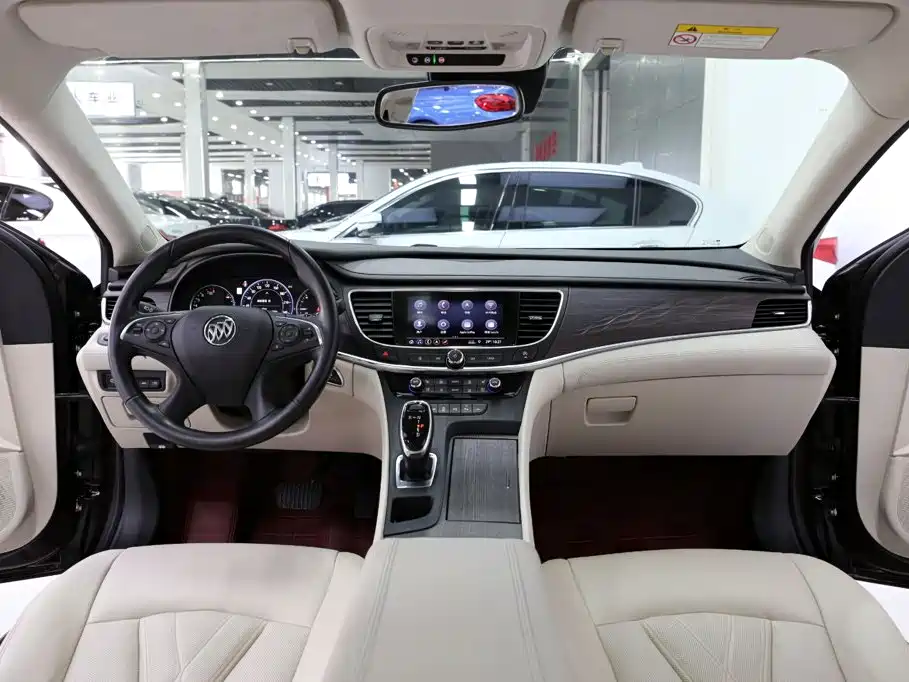 Buick LaCrosse 2020 — фото 9