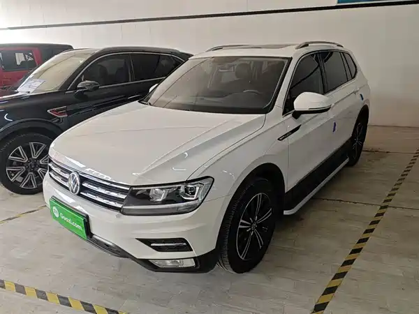 Volkswagen Tiguan L 2021