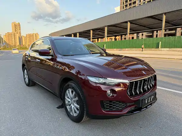Maserati Levante 2016