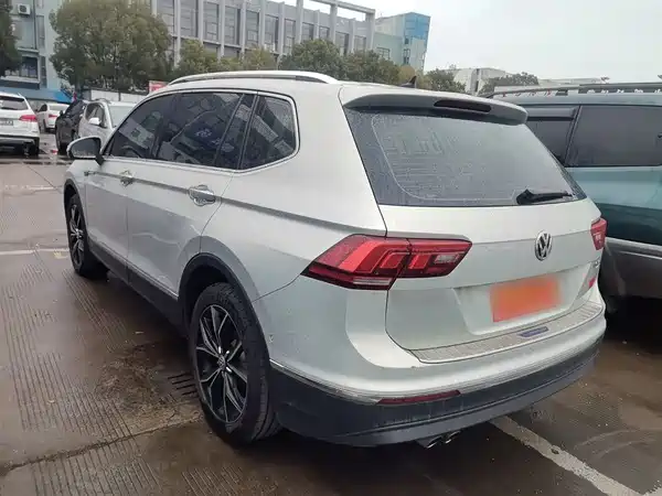 Volkswagen Tiguan L 2019