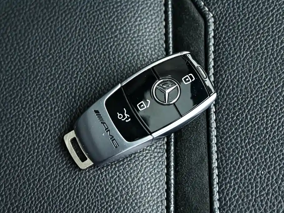 Mercedes-Benz AMG GT 2021 — фото 35