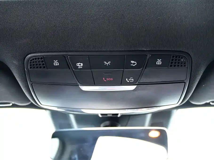 Mercedes-Benz AMG GT 2021 — фото 30