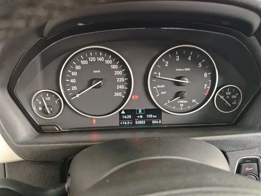 BMW 3 Series GT 2017 — фото 12