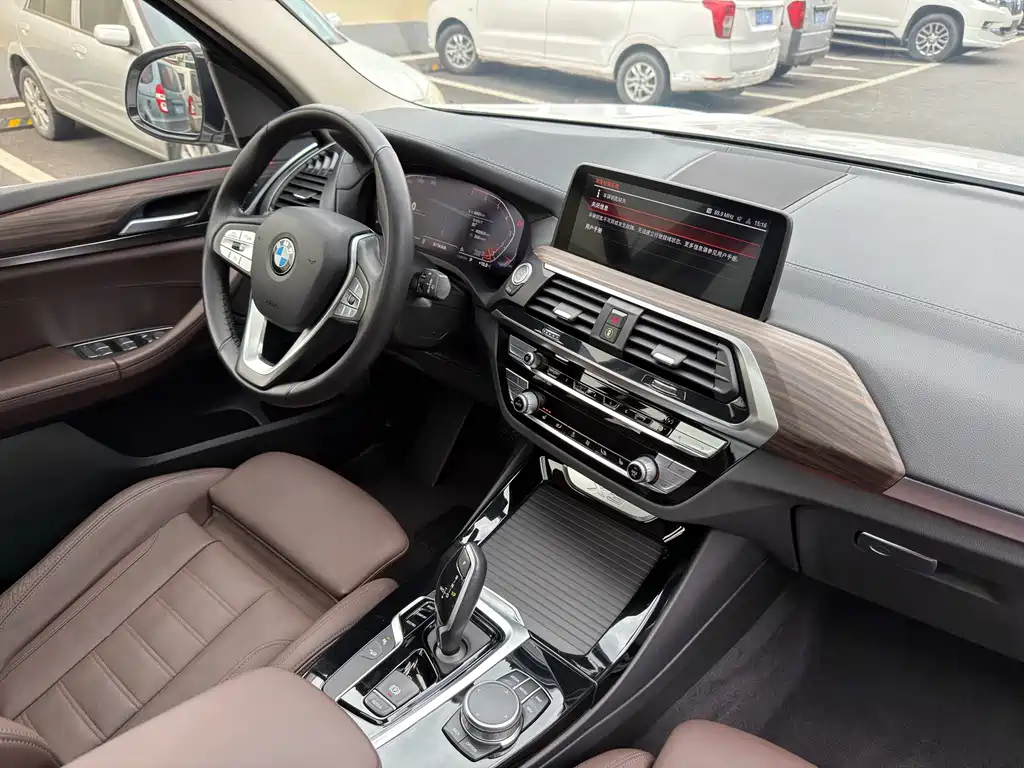 BMW X3 2021 — фото 12