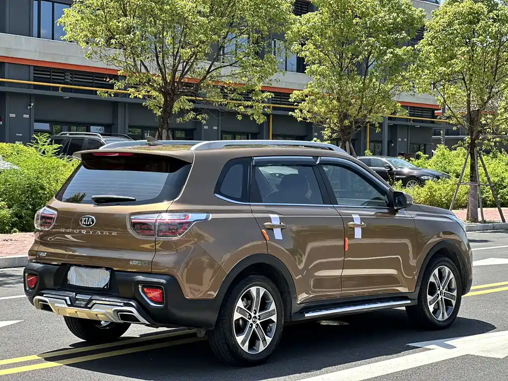 Kia Sportage 2018 — фото 9