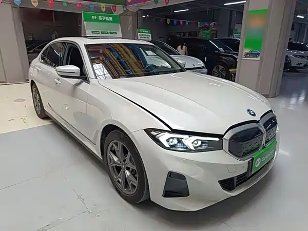 BMW i3 2023