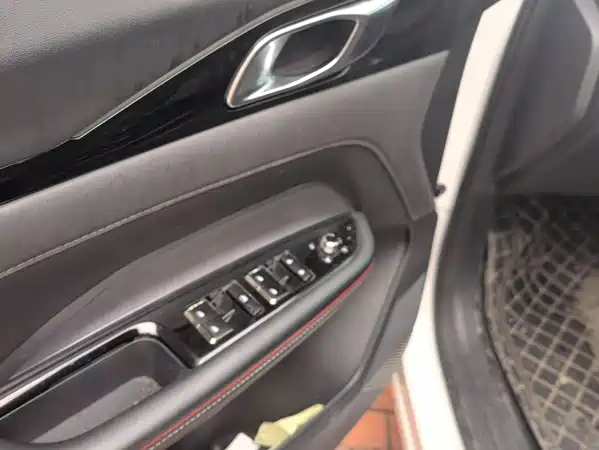 Changan Auchan Z6 2022