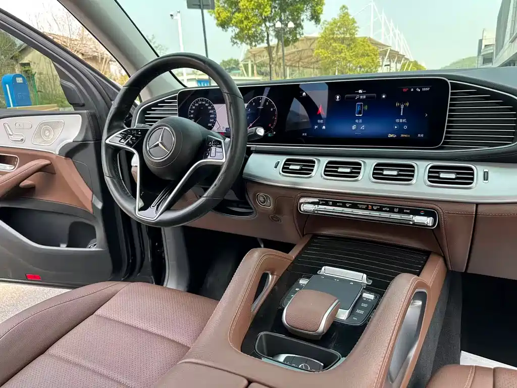Mercedes-Benz GLE 2024 — фото 12