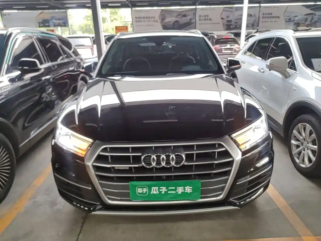 Audi Q5L 2019
