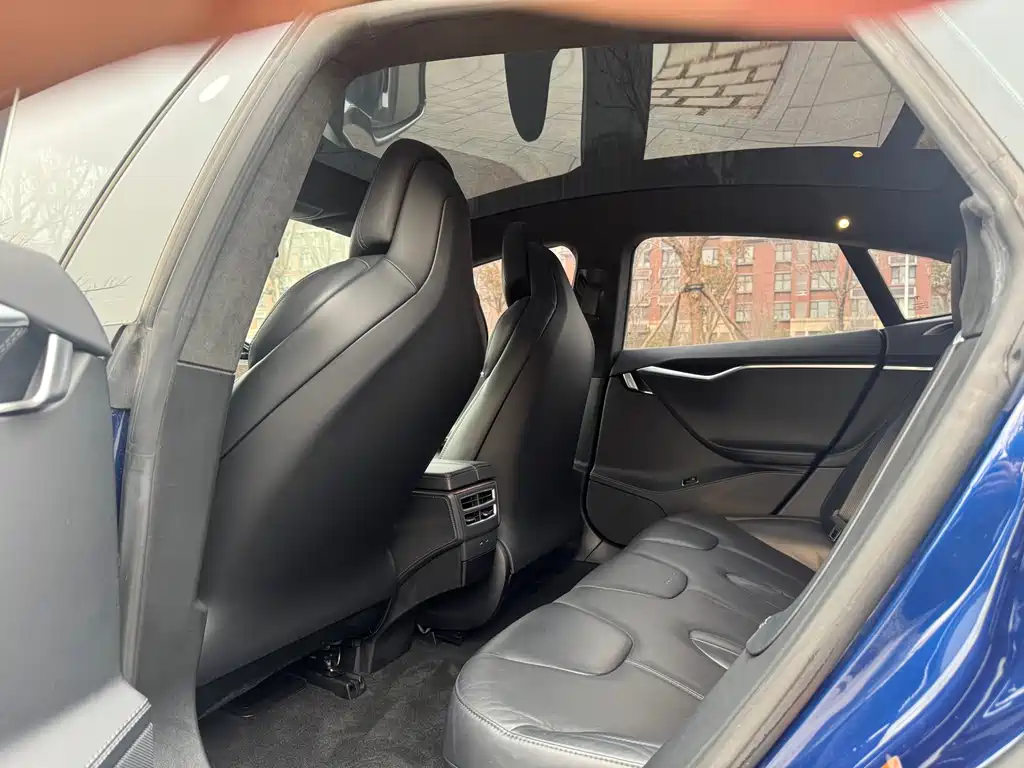 Tesla Model S 2017