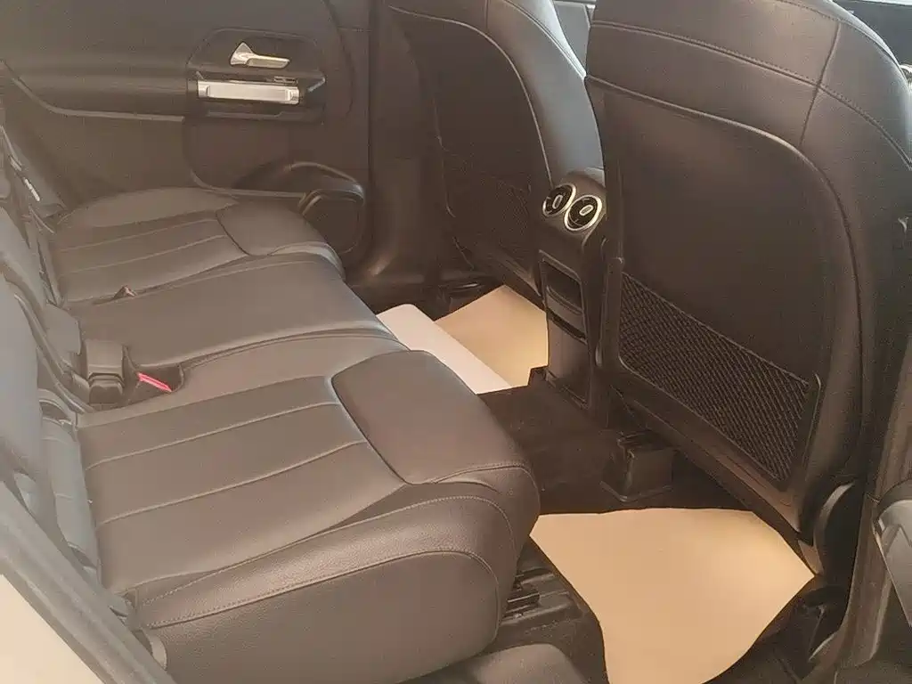 Mercedes-Benz GLB 2020