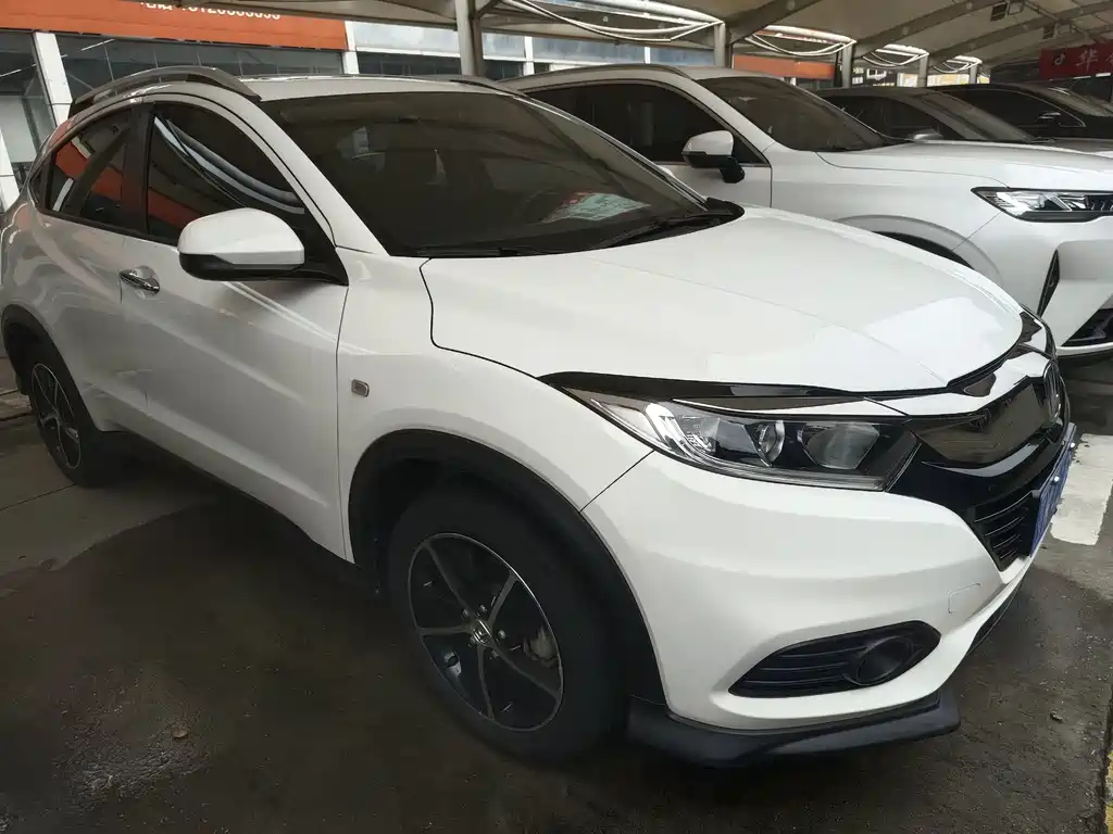 Honda Vezel 2022 — фото 3