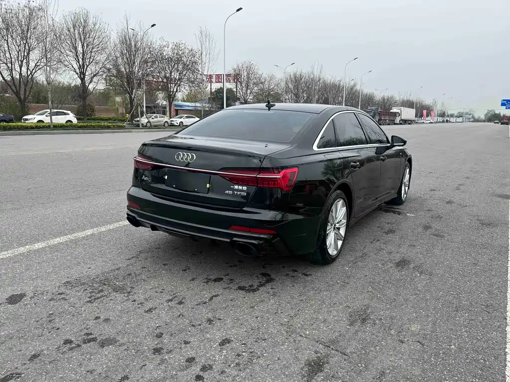Audi A6L 2025 — фото 20