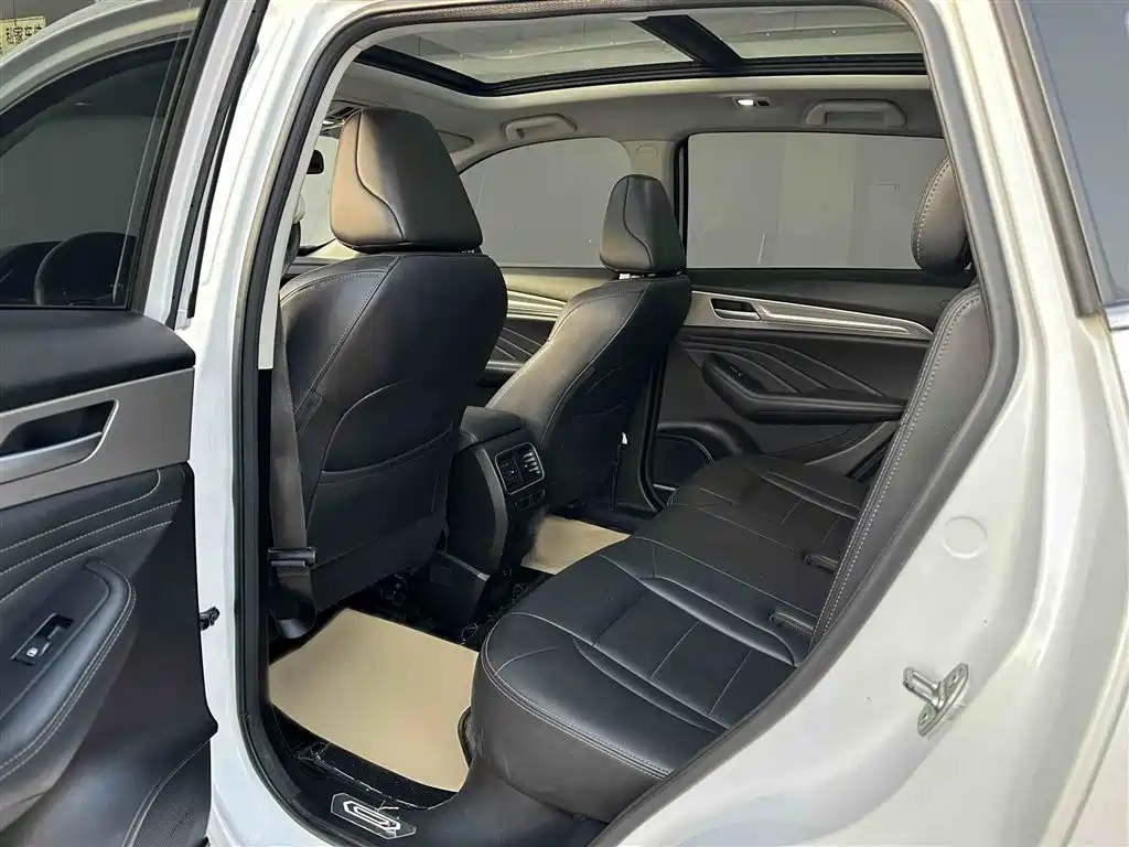 Haval F7 2019 — фото 13
