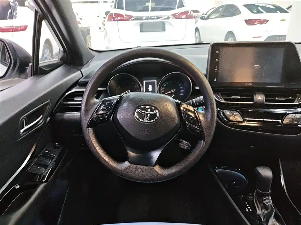 Toyota IZOA 2020 — фото 11