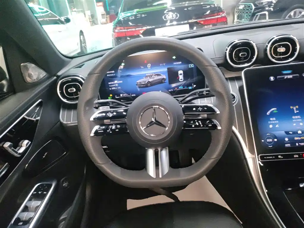 Mercedes-Benz C-Class 2022 — фото 11