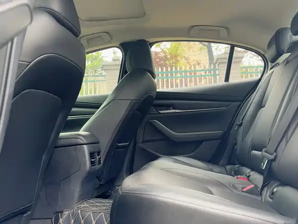 Mazda 3 Axela 2020