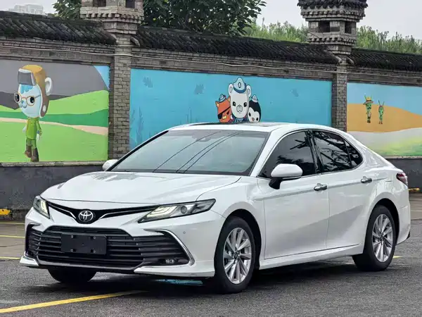 Toyota Camry 2021