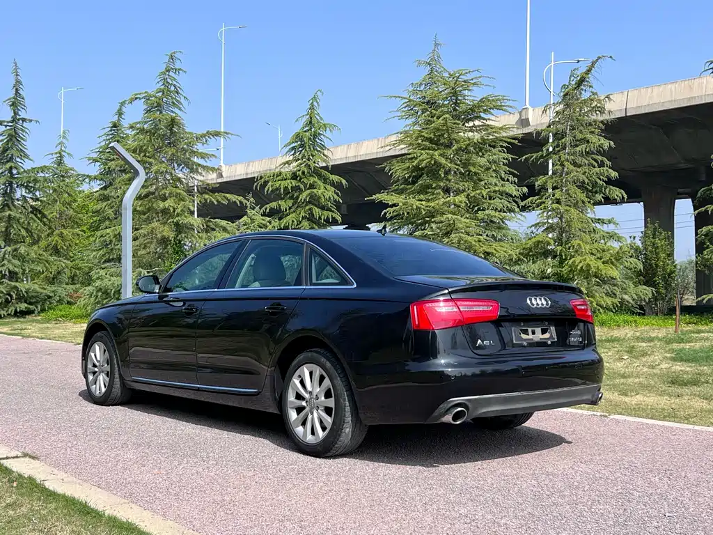 Audi A6L 2014 — фото 9