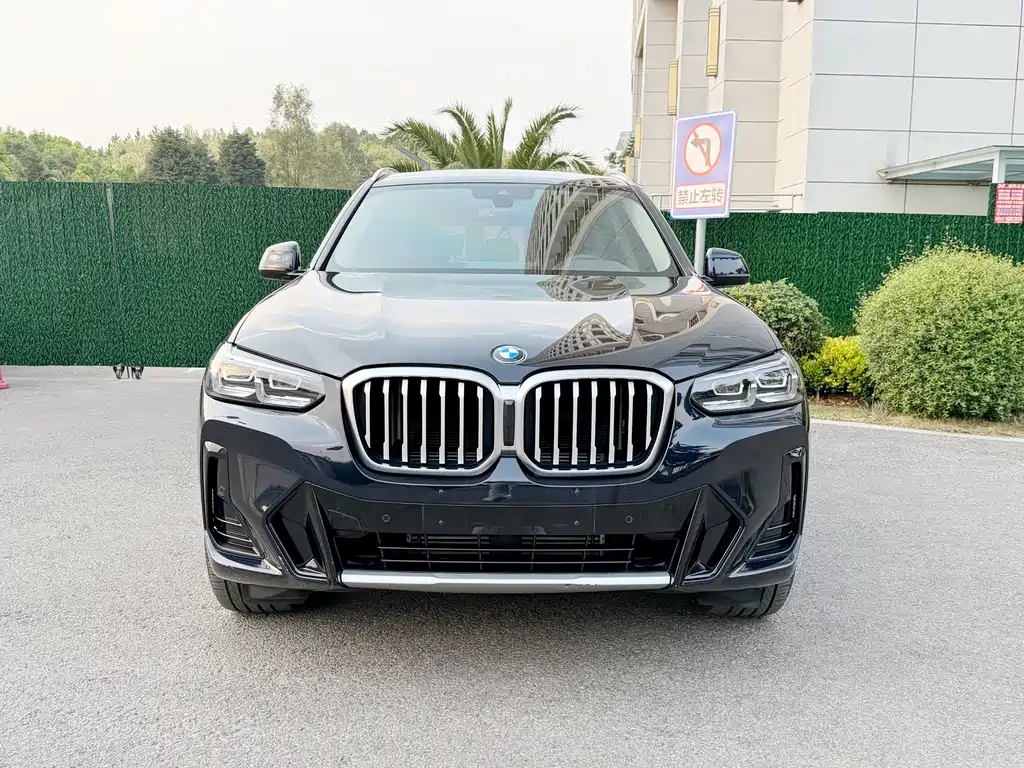 BMW X3 2021 — фото 2