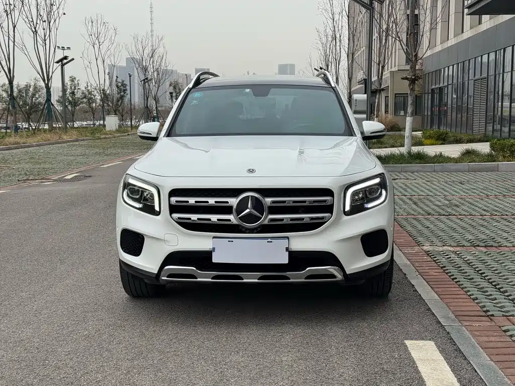 Mercedes-Benz GLB 2020 — фото 2