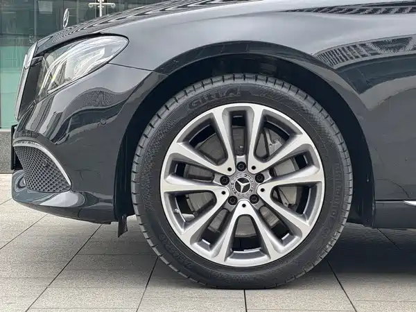 Mercedes-Benz E-Class 2019