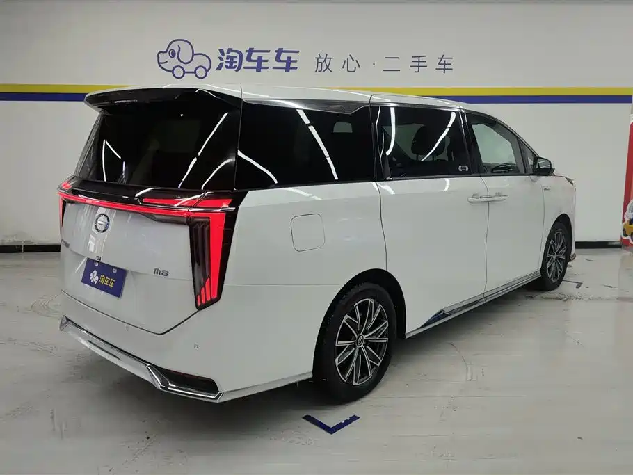 GAC Motor Trumpchi M8 2023 — фото 3