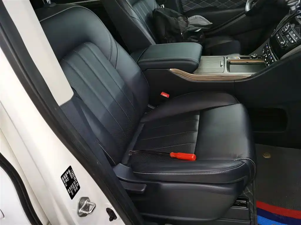 GAC Motor Trumpchi M8 2020 — фото 17