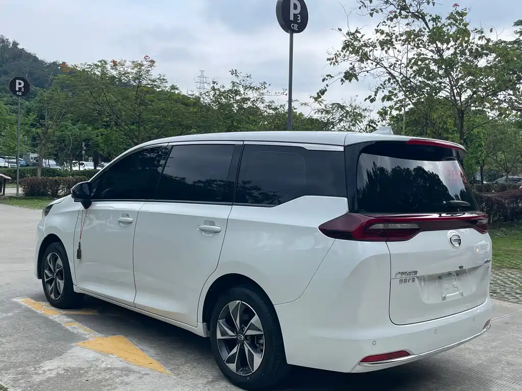 GAC Motor Trumpchi M6 2025 — фото 13