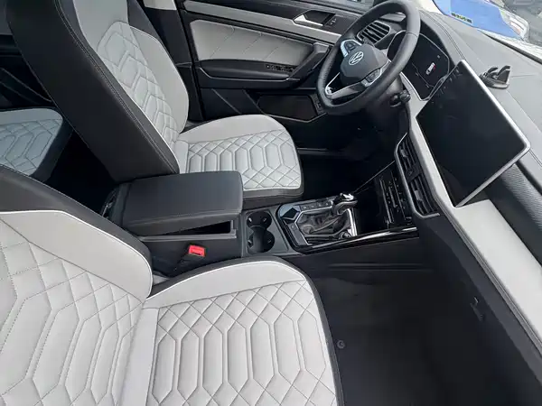 Volkswagen Tayron 2023