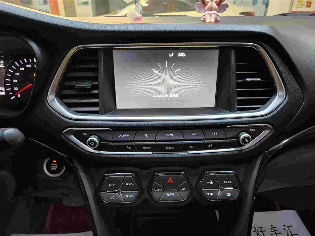 GAC Trumpchi GS4 2016 — фото 10