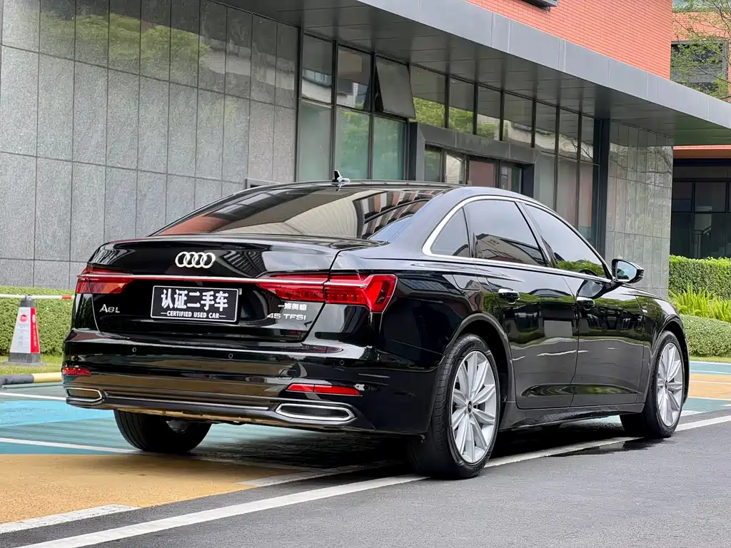Audi A6L 2021 — фото 6