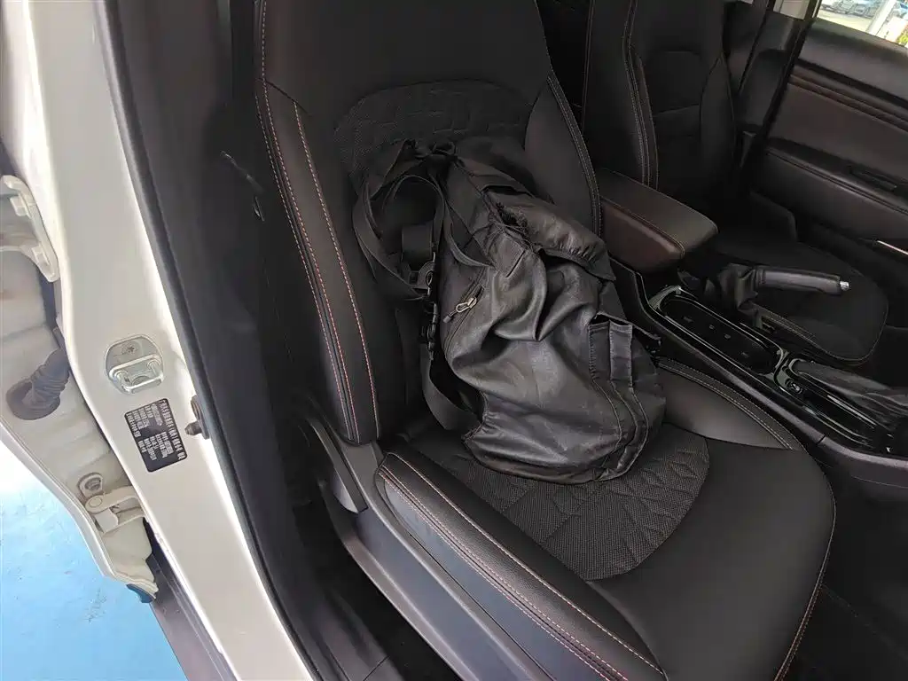 GAC Motor Trumpchi GS3 2019 — фото 17