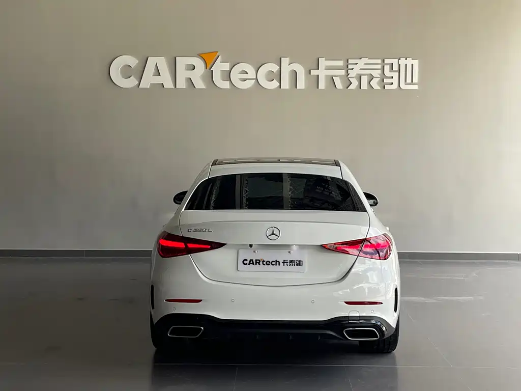 Mercedes-Benz C-Class 2024