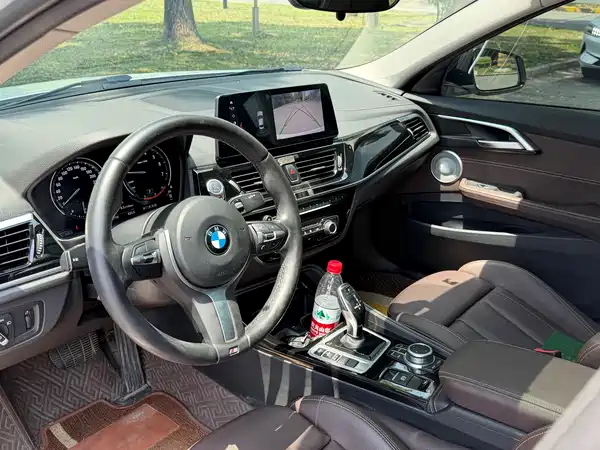BMW 1 Series 2022